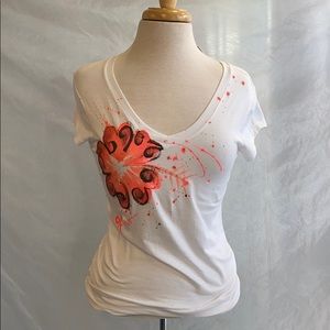 SOLD T shirt hand painted